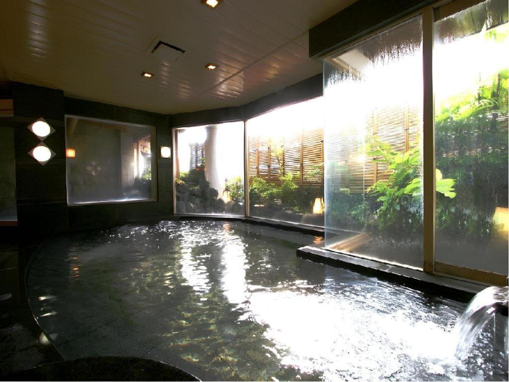 Tsukino Sumika Atami Juraku Hotel Exterior foto
